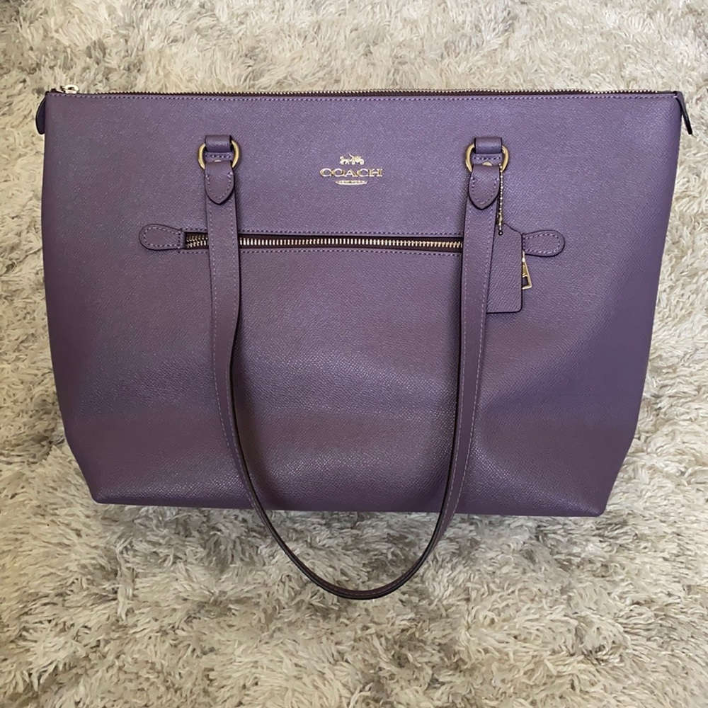 🆕 Coach Gallery Tote